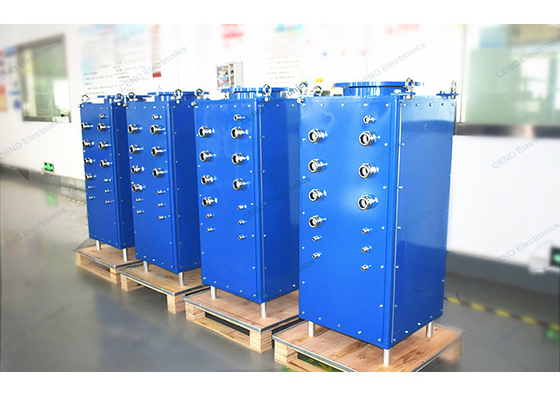 Vòng trượt bàn chải carbon hiện tại cao IP54 với trụ liên kết cho ứng dụng hàng hải